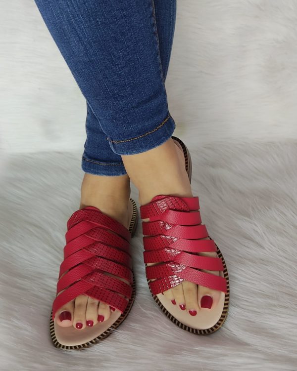 Sandalia Plana Cuero